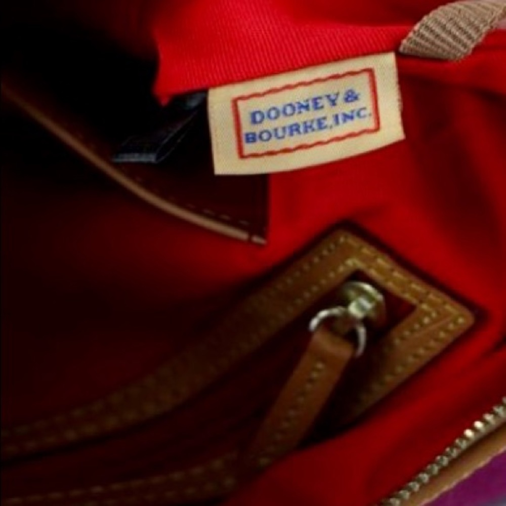 Dooney & Bourke Purse with Dust Cover Bag - Picture 6 of 8